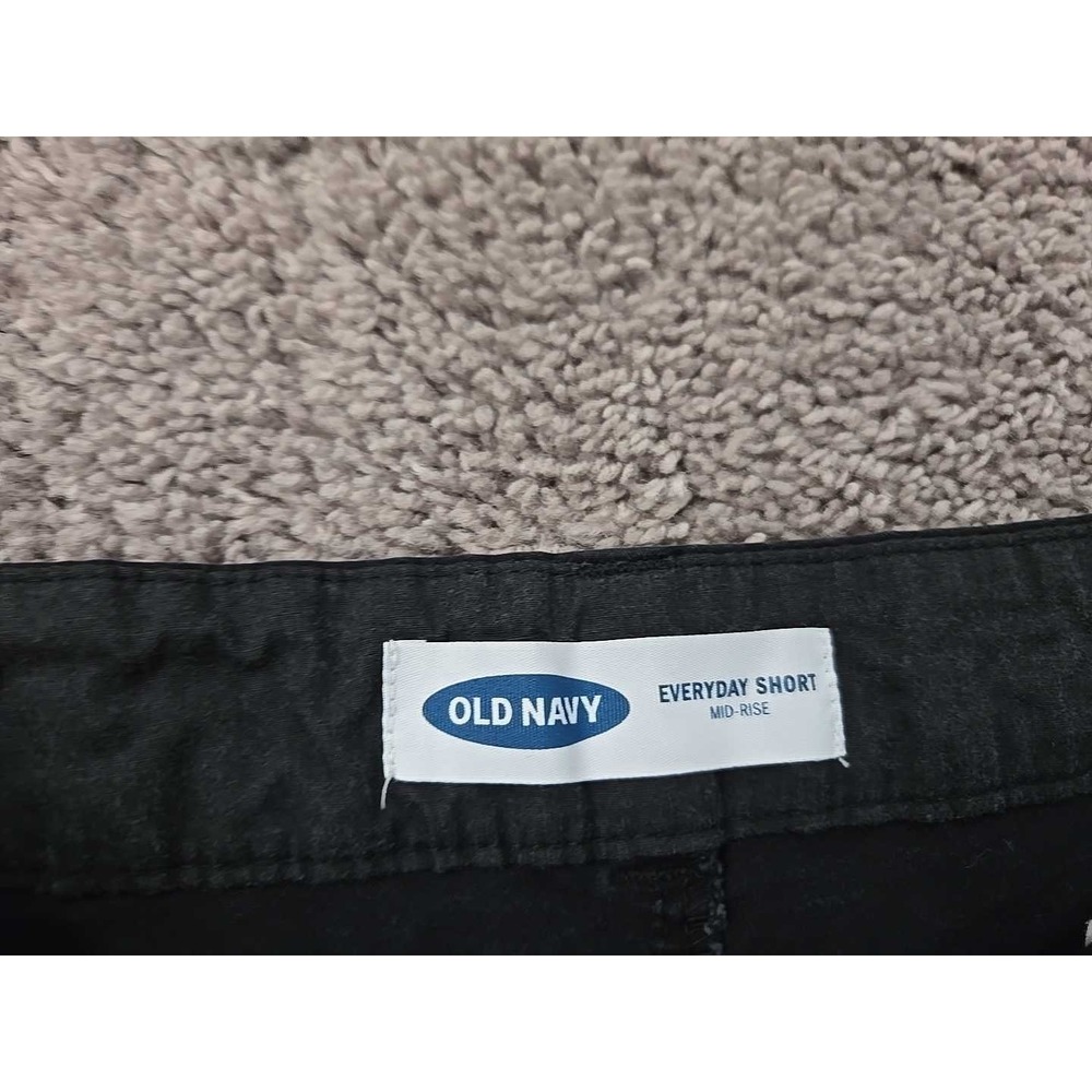 Old Navy Everyday Shorts Womens 8 Black Inseam: 4.5" MidRise Chino Preppy Casual - Picture 2 of 7